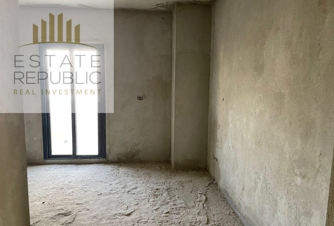8035758 - Property Image 2