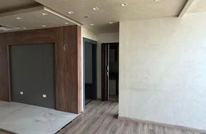 مساحات مكتبية - استوديو - 1 حمام للايجار في وسط القاهرة الجديدة - شارع التسعين الشمالي - التجمع الخامس - مدينة القاهرة الجديدة - القاهرة