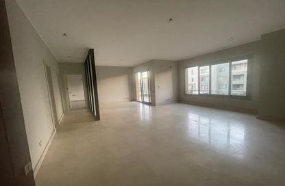 Apartment - 2 Bedrooms - 2 Bathrooms for sale in Palm Hills Village Gate - South Investors Area - New Cairo City - Cairo
