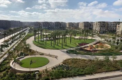 Apartment - 4 Bedrooms - 4 Bathrooms for sale in Eastown - 5th Settlement Compounds - The 5th Settlement - New Cairo City - Cairo