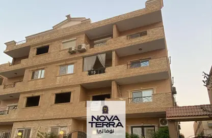 Apartment - 3 Bedrooms - 2 Bathrooms for sale in 16th District - Sheikh Zayed City - Giza