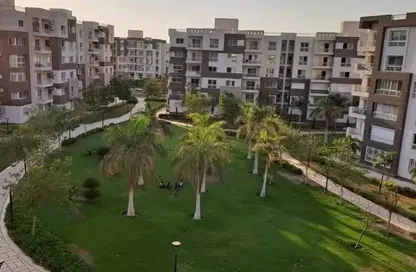 شقة - 4 غرف نوم - 3 حمامات للايجار في مدينتي - القاهرة