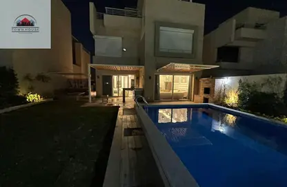 فيلا - 4 غرف نوم - 4 حمامات للايجار في كمبوندات الشيخ زايد - الشيخ زايد - الجيزة