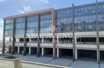 Office Space - Studio - 1 Bathroom for sale in Three Sixty - 5th Settlement Compounds - The 5th Settlement - New Cairo City - Cairo