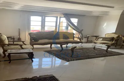 Apartment - 3 Bedrooms - 2 Bathrooms for sale in Street 260 - New Maadi - Hay El Maadi - Cairo