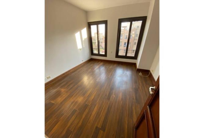 8272974 - Property Image 2