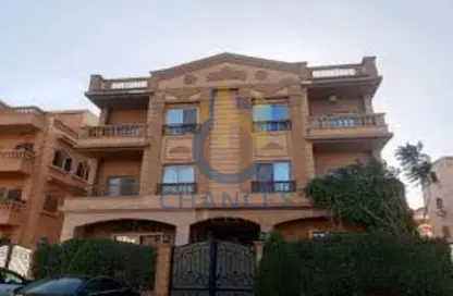 Apartment - 4 Bedrooms - 3 Bathrooms for sale in Orouba Axis - Area A - Ganoob El Acadimia - New Cairo City - Cairo