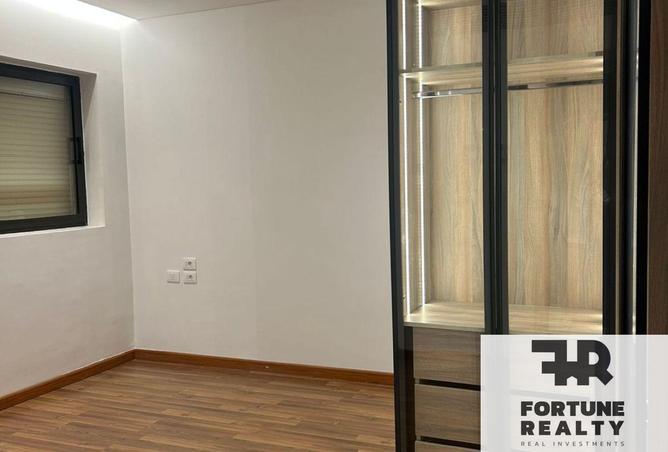 8397854 - Property Image 3