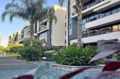 Apartment - 3 Bedrooms - 2 Bathrooms for sale in El Patio 7 - 5th Settlement Compounds - The 5th Settlement - New Cairo City - Cairo