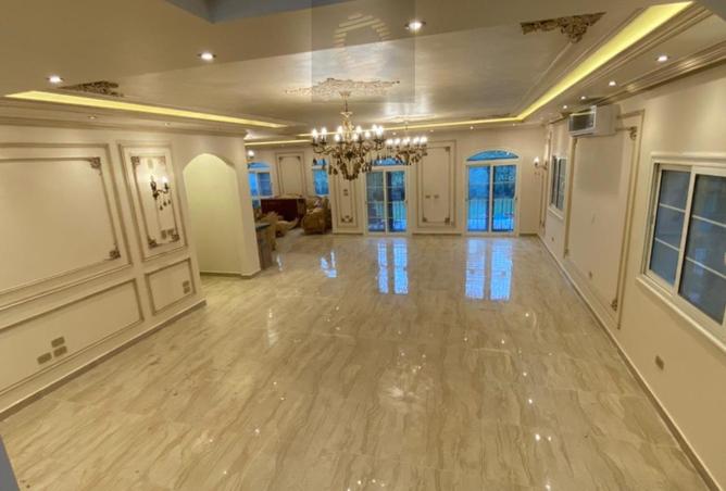 8089081 - Property Image 3