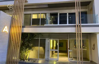 Apartment - 2 Bedrooms - 2 Bathrooms for sale in Mountain View iCity - 5th Settlement Compounds - The 5th Settlement - New Cairo City - Cairo