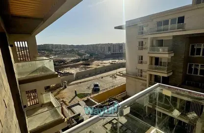 (بنتهاوس  (روف - 4 غرف نوم - 3 حمامات للبيع في ماونتن فيو اى سيتي - كمبوندات التجمع الخامس - التجمع الخامس - مدينة القاهرة الجديدة - القاهرة