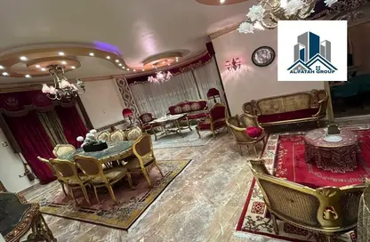 Half Floor - 3 Bedrooms - 2 Bathrooms for sale in Doctor Samira Moussa St. - 5th District - Obour City - Qalyubia