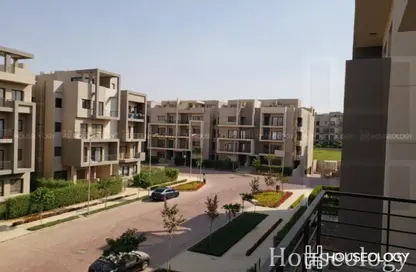Apartment - 3 Bedrooms - 2 Bathrooms for sale in Moon Residences - Fifth Square - The 5th Settlement - New Cairo City - Cairo