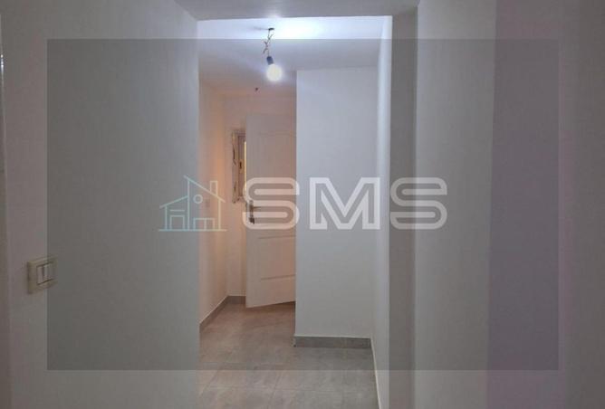 8240019 - Property Image 2