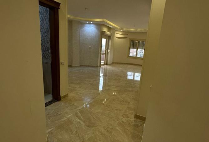 8153850 - Property Image 2