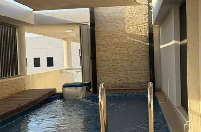 (بنتهاوس  (روف - 4 غرف نوم - 4 حمامات للايجار في مدينة القاهرة الجديدة - القاهرة