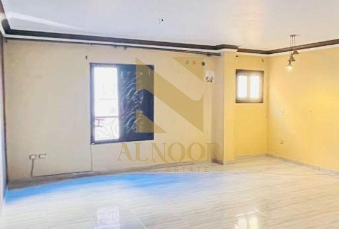 8282387 - Property Image 2