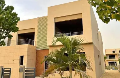 Villa - 5 Bedrooms - 6 Bathrooms for sale in The Crown - Cairo Alexandria Desert Road - 6 October City - Giza
