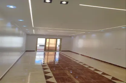 شقة - 3 غرف نوم - 2 حمامات للبيع في حدائق الاهرام - الجيزة