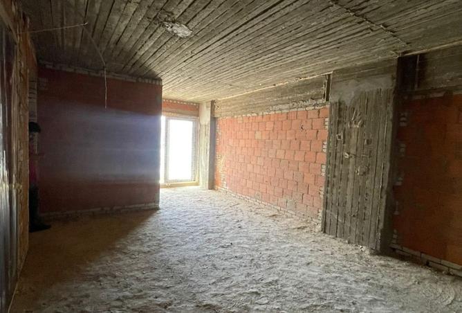 8373737 - Property Main Image