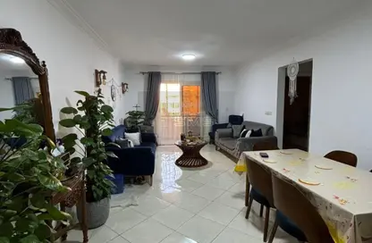 Apartment - 3 Bedrooms - 1 Bathroom for rent in Gardenia City Compound Nasr City - Zahraa Madinat Nasr - Nasr City - Cairo