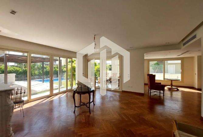 8035810 - Property Image 2