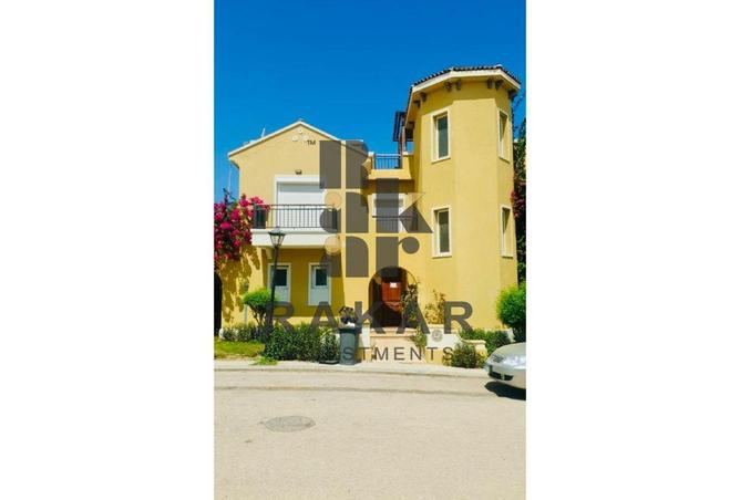 8082367 - Property Image 2