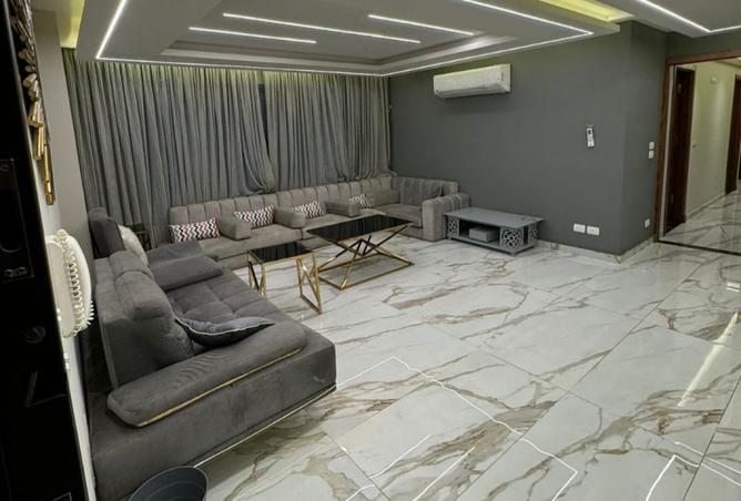 8494142 - Property Image 2