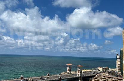 شقة - 3 غرف نوم - 2 حمامات للايجار في كوبري استانلي - ستانلي - حي شرق - الاسكندرية