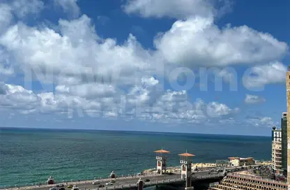 شقة - 3 غرف نوم - 2 حمامات للايجار في كوبري استانلي - ستانلي - حي شرق - الاسكندرية