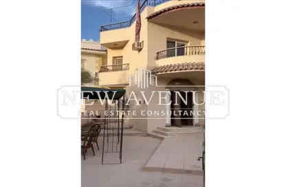 فيلا - 3 غرف نوم - 2 حمامات للبيع في ساند بيتش 2 - العين السخنة - السويس