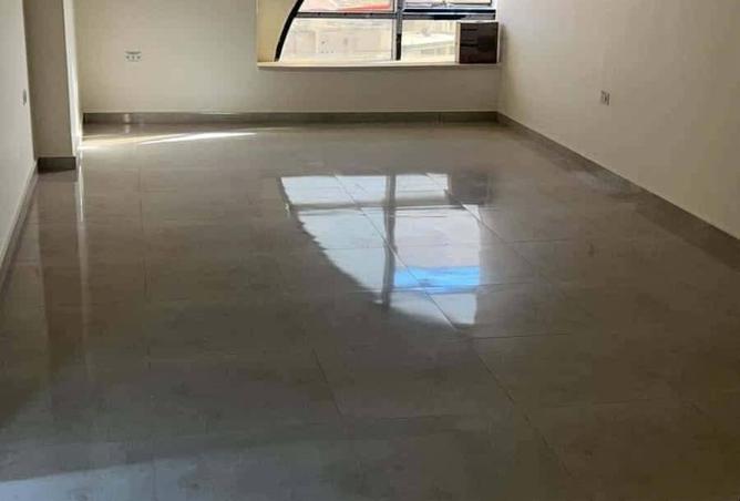 8093100 - Property Main Image