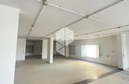 Office Space - Studio - 4 Bathrooms for rent in One Ninety Mall - South Teseen St. - The 5th Settlement - New Cairo City - Cairo