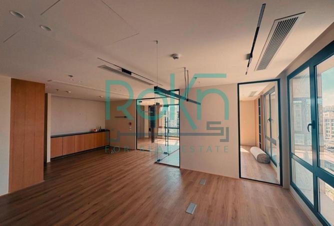 8388225 - Property Image 3