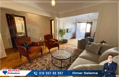 Apartment - 3 Bedrooms - 2 Bathrooms for rent in Mohammed Darwish St. - Kafr Abdo - Roushdy - Hay Sharq - Alexandria