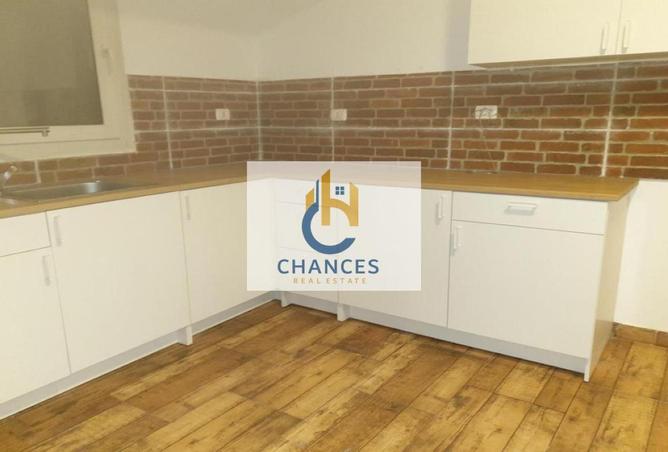 8270430 - Property Image 3