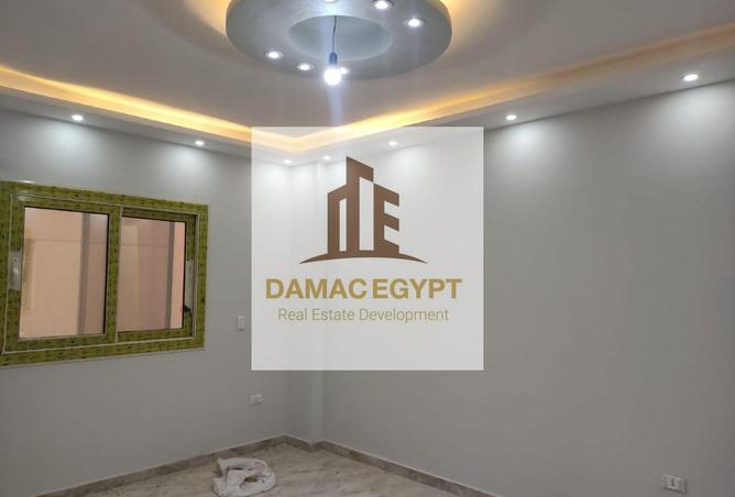 8165935 - Property Image 3