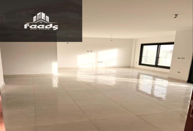 7945350 - Property Image 3