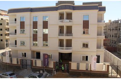 Apartment - 3 Bedrooms - 3 Bathrooms for sale in Bait Alwatan - The 5th Settlement - New Cairo City - Cairo