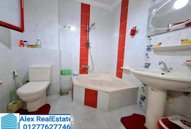 8523328 - Property Image 3