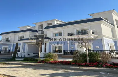 Townhouse - 4 Bedrooms - 4 Bathrooms for sale in Mountain View 1 - 5th Settlement Compounds - The 5th Settlement - New Cairo City - Cairo