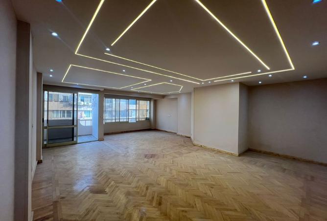 8206140 - Property Main Image