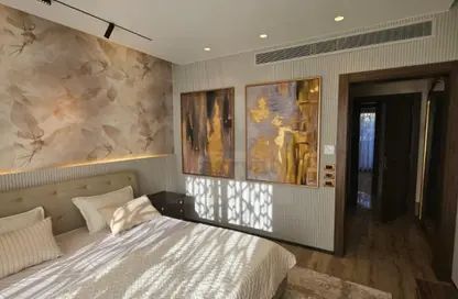 شقة - 3 غرف نوم - 3 حمامات للبيع في ديستريكت 5 - كمبوندات التجمع الخامس - التجمع الخامس - مدينة القاهرة الجديدة - القاهرة