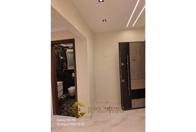 7983483 - صورة العقار 3
