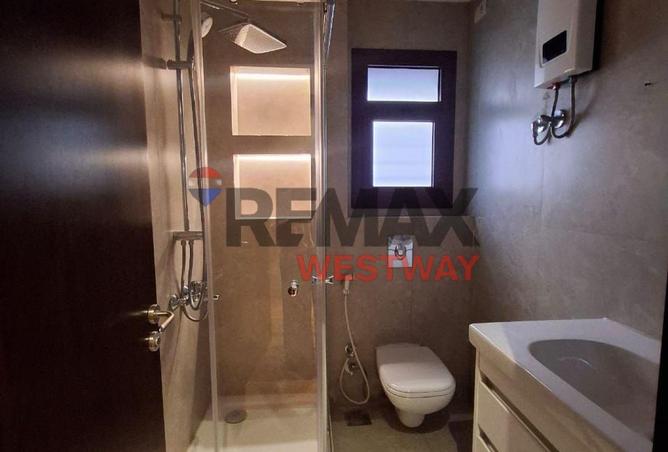 8416618 - Property Image 3