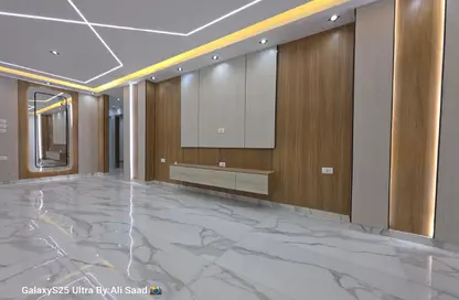 Apartment - 3 Bedrooms - 2 Bathrooms for sale in Gate 4 - Mena - Hadayek El Ahram - Giza