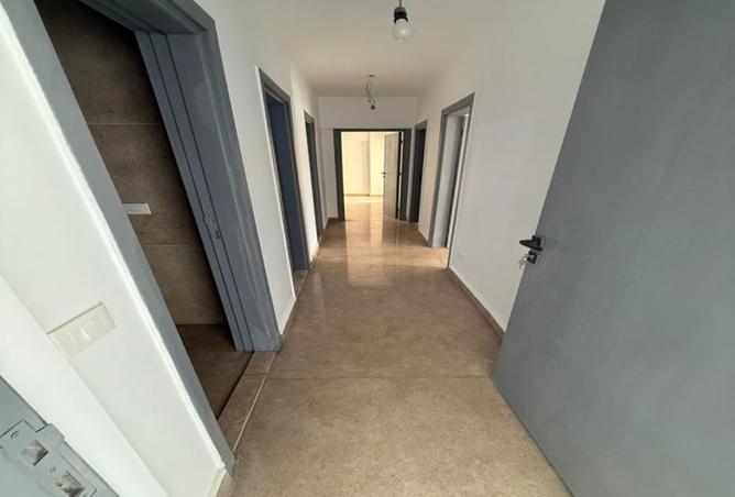8087440 - Property Image 2