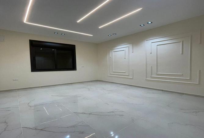 8437956 - Property Image 2