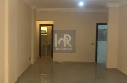 شقة - 3 غرف نوم - 2 حمامات للايجار في حى اسكان الجامعه الامريكية - كمبوندات التجمع الخامس - التجمع الخامس - مدينة القاهرة الجديدة - القاهرة